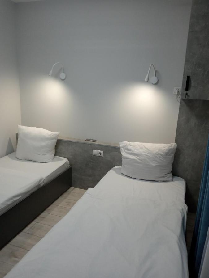 Welcome Apartments В Центре Uzhhorod Exterior foto