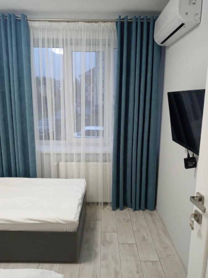Welcome Apartments В Центре Uzhhorod Exterior foto