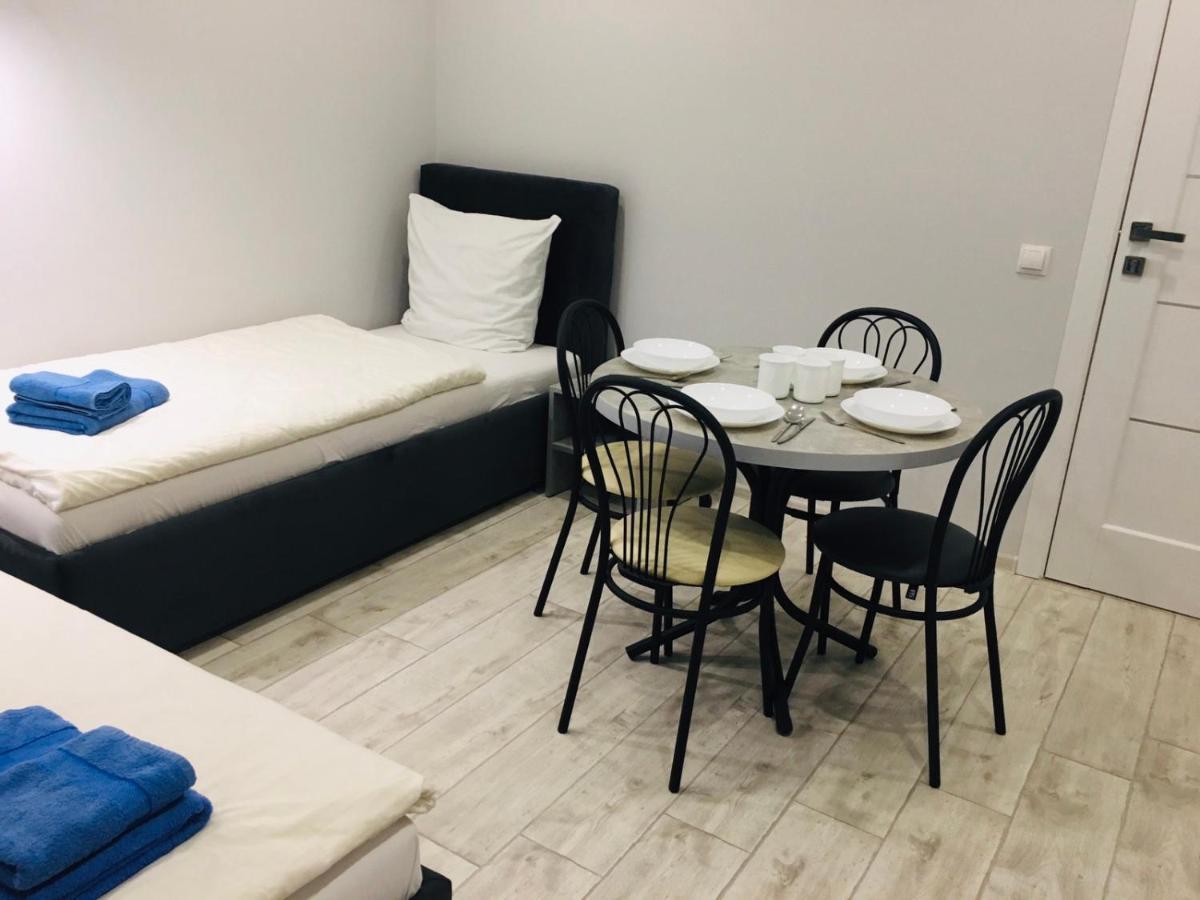 Welcome Apartments В Центре Uzhhorod Exterior foto