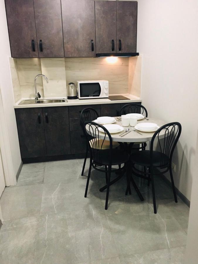 Welcome Apartments В Центре Uzhhorod Exterior foto